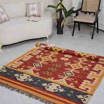 Hand Woven Rugs Manufacturers in Uttar Pradesh